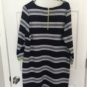 Super cute and comfy Navy dress with green trim